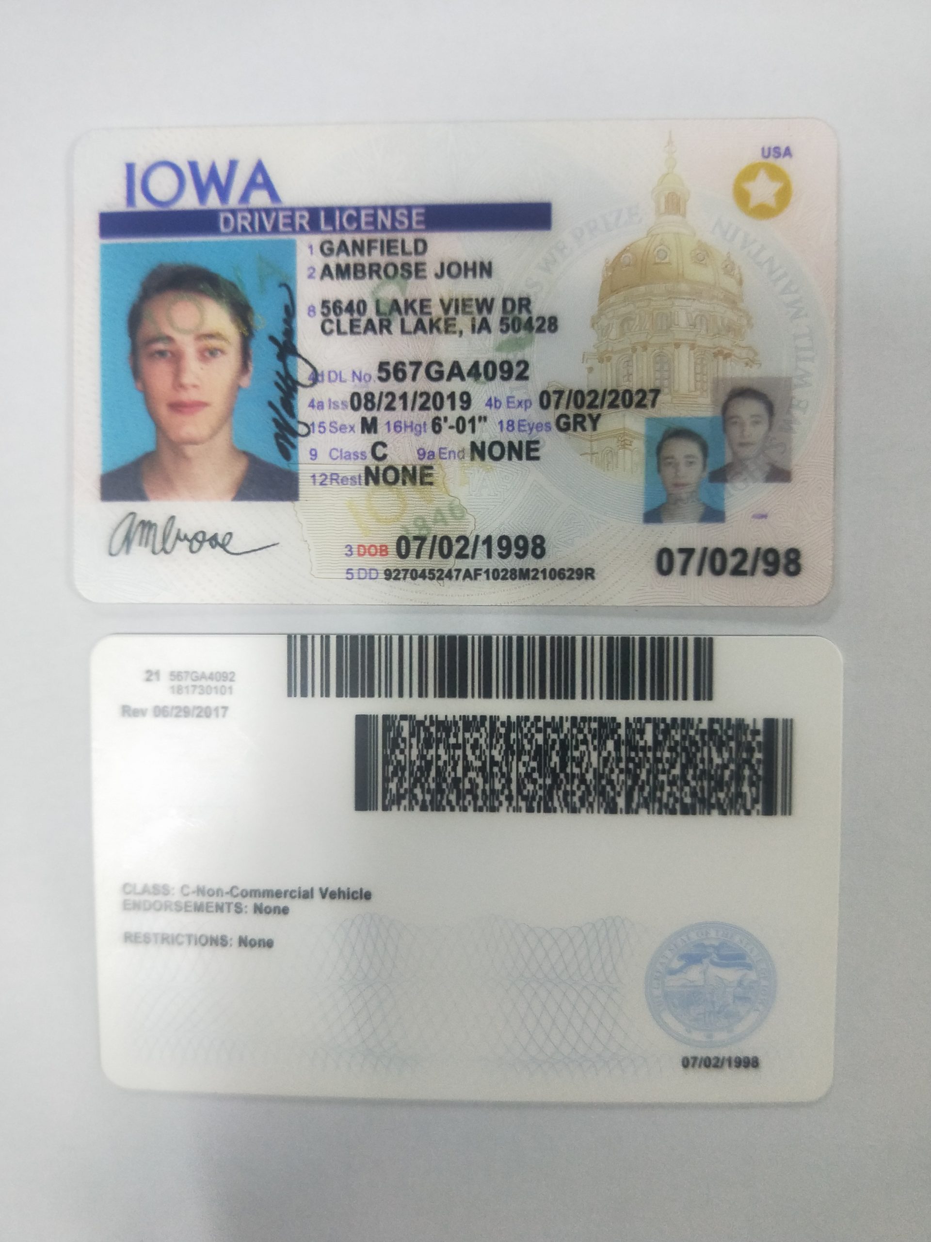 Iowa Fake ID | Buy Scannable Fake IDs | IDTop