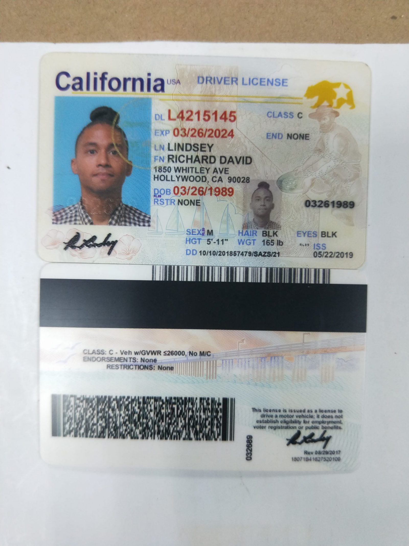 California Fake ID | Buy Scannable Fake IDs | IDTop